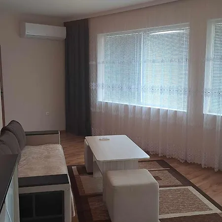 アパート амира 2