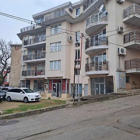 амира 2 Appartement Baltsjik